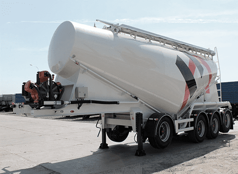 Tanker truck for bulk cargo